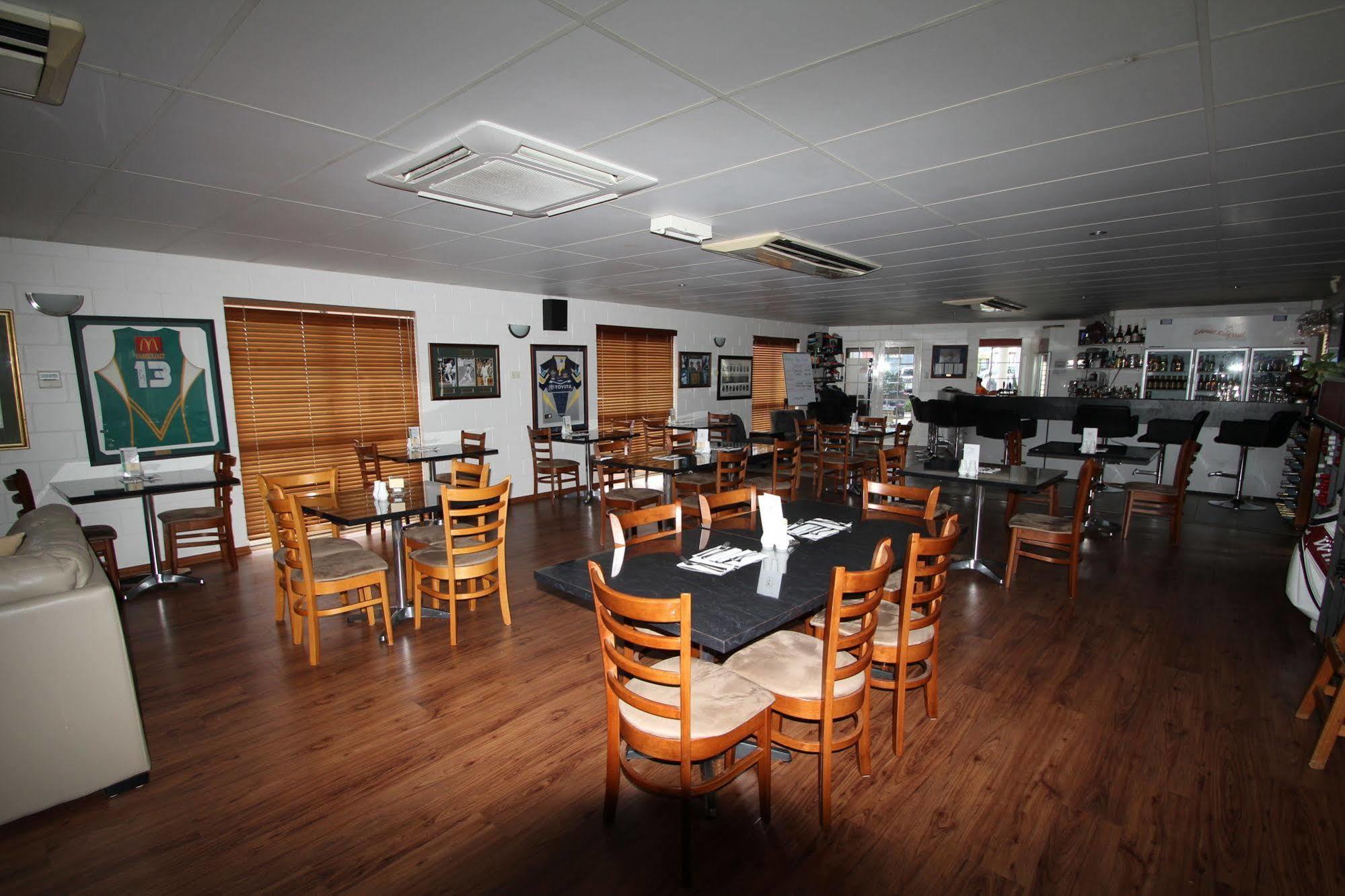 Colonial Rose Motel Townsville Esterno foto